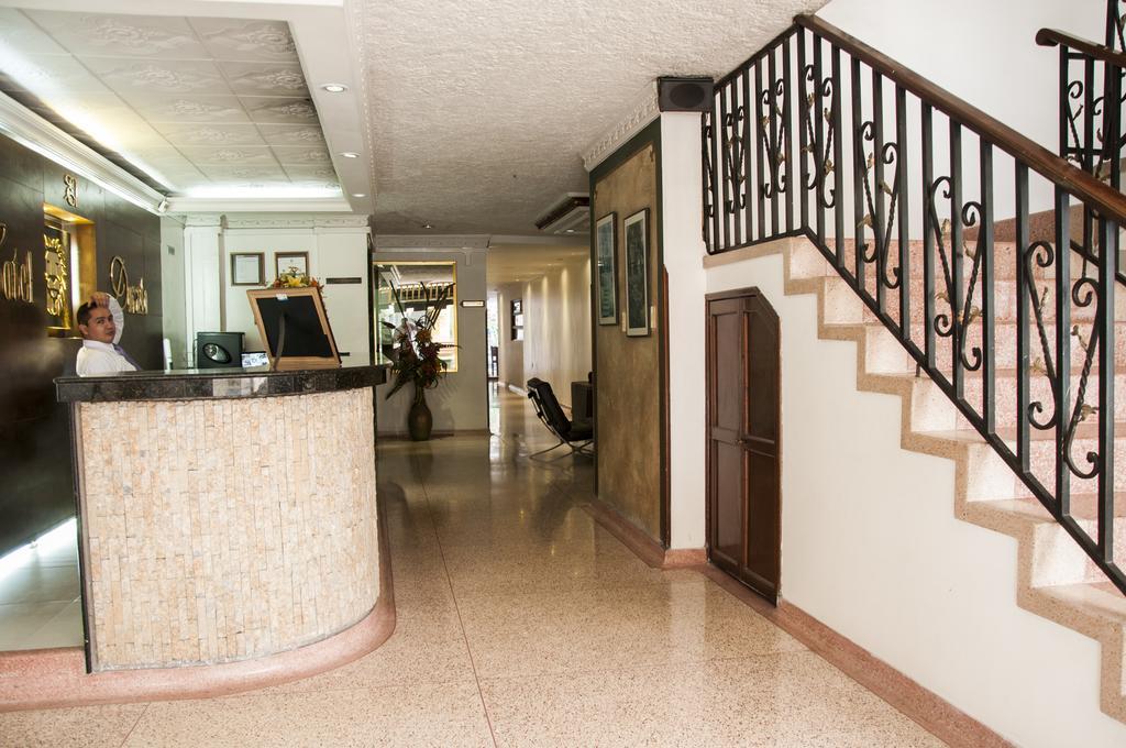 Hotel Leon Dorado Bucaramanga Exteriör bild