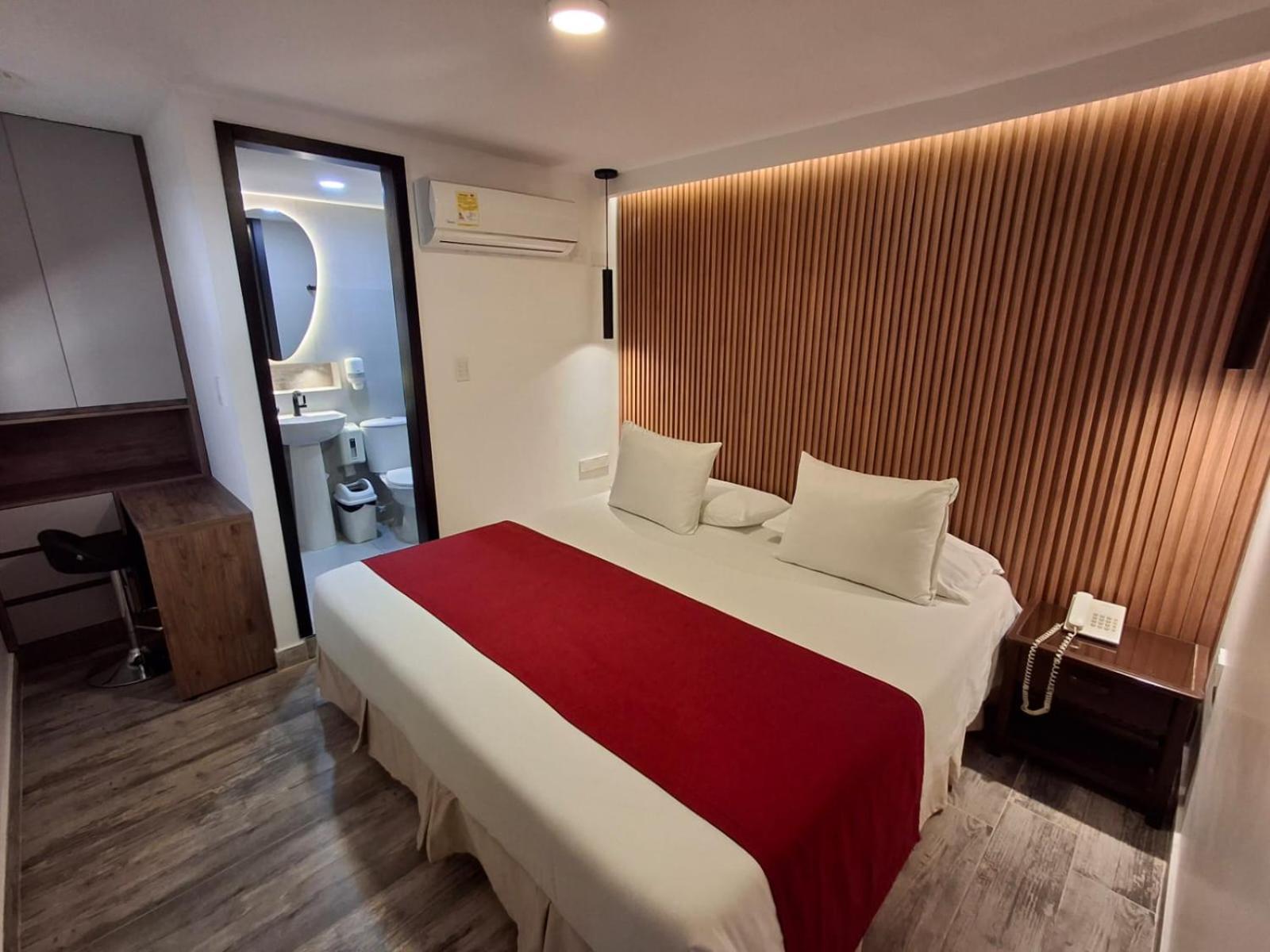 Hotel Leon Dorado Bucaramanga Exteriör bild