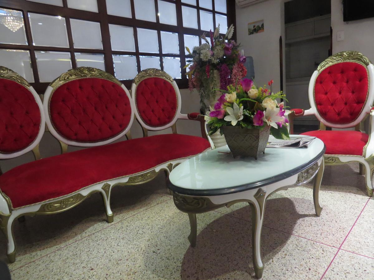 Hotel Leon Dorado Bucaramanga Exteriör bild